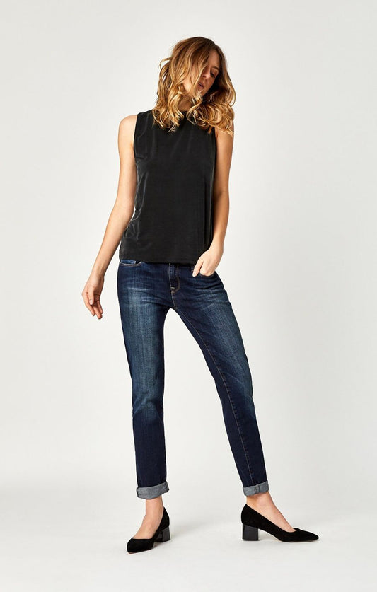 ADA Boyfriend باللون النيلي المصقول Tribeca B2B Test